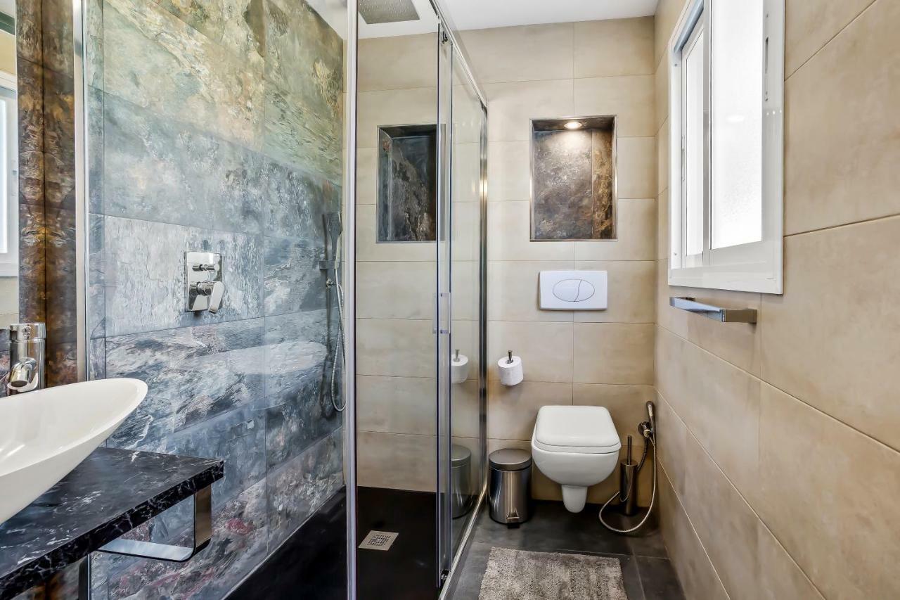 Luxury Villa Marbella With Nice Garden, Pool And Jacuzzi By Varenso Holidays エクステリア 写真